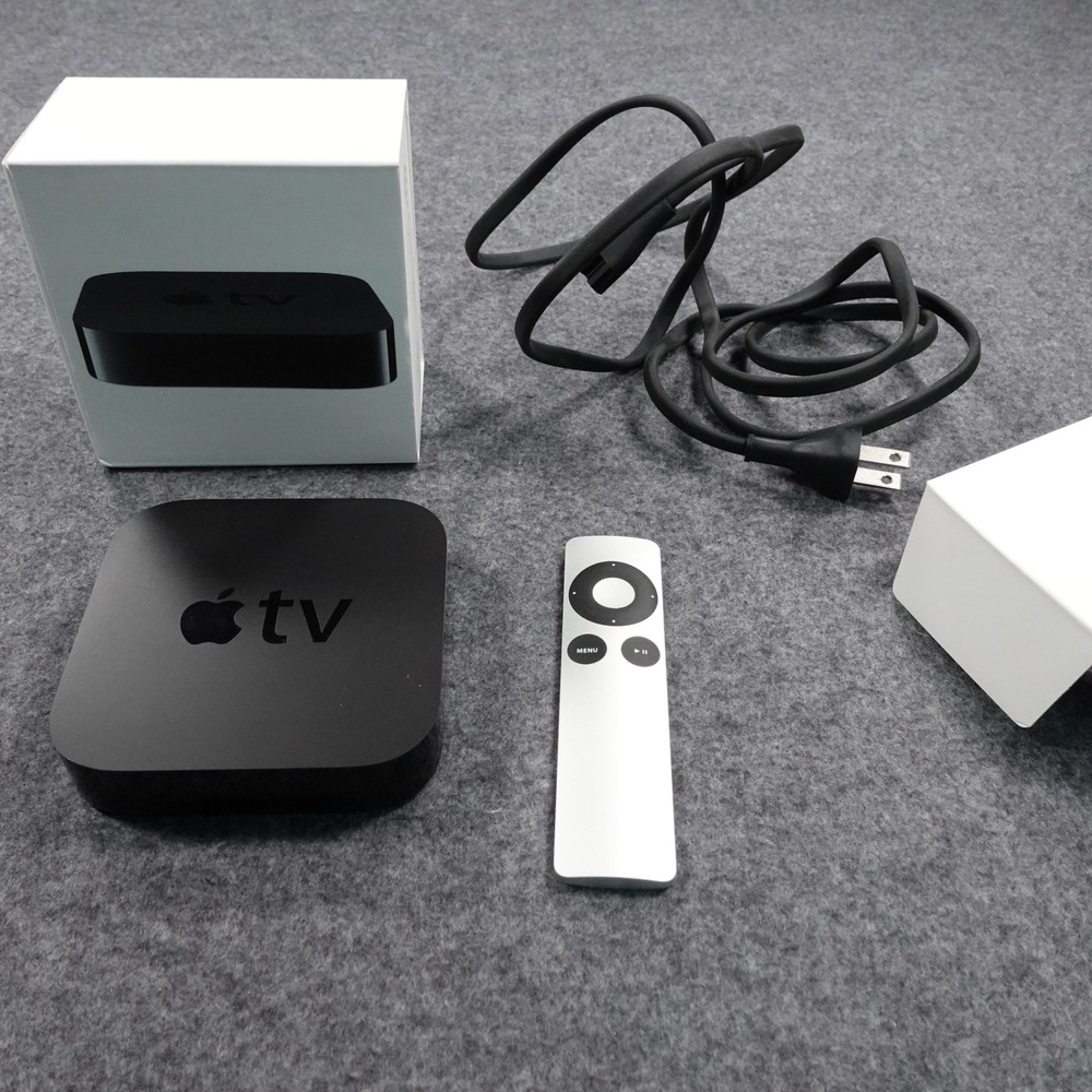 Apple TV 3rd Generation A1469 MD199LL/A 1080p HD Media Player with Box Remote